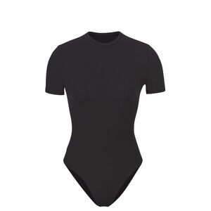 SKIMS FITS EVERYBODY T-SHIRT BODYSUIT ONYX XXS and S